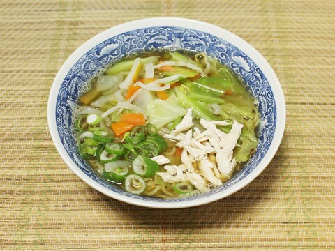 身近な食材で完全無化調！『鶏煮干しラーメン』